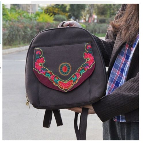 New Yunnan Fashionable National Style Embroidery Bag Stylish Featured Shoulders