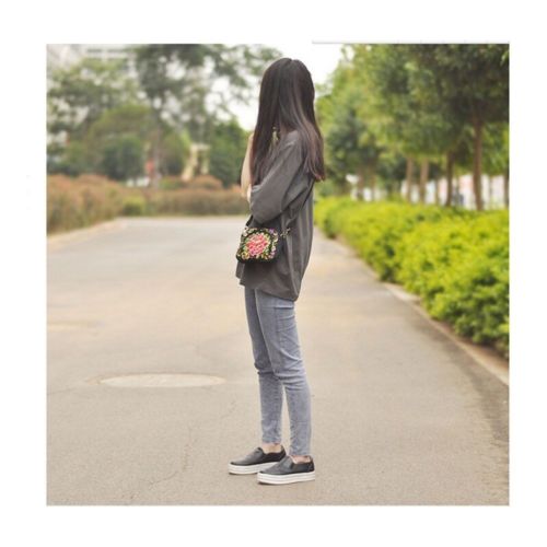 Yunnan National Style Embroidery Bag Embroidery Canvas Messenger Bag Woman Coin