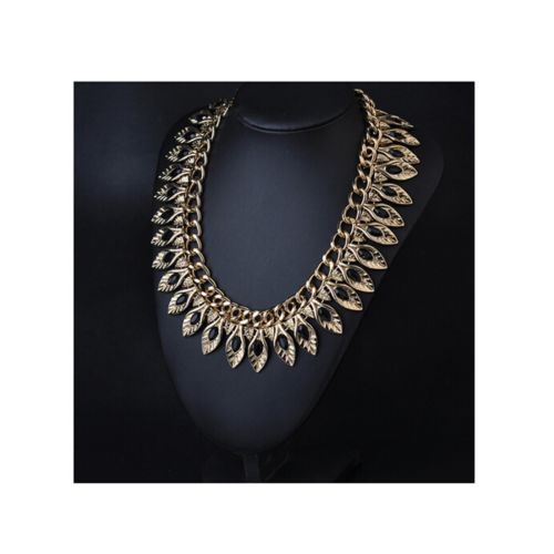 New European Big Brand Golden Leaf Zircon Exaggerated Short Necklace Woman Tempe