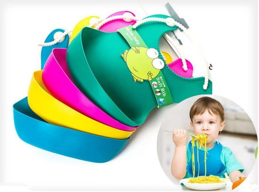 Waterproof Silcone Roll Up Baby Soft Bib  4pcs a lot Food Catcher Pocket