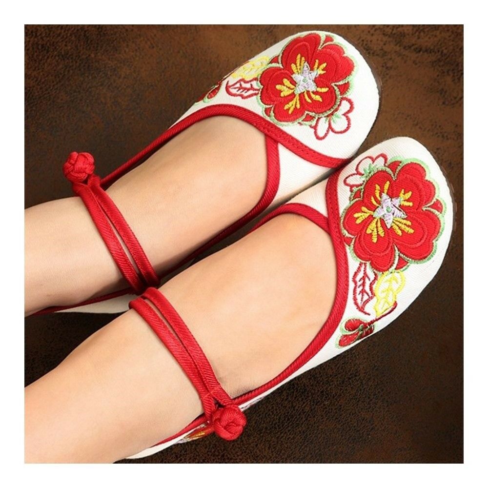 Small White Shoes Old Beijing Cloth Embroidered Shoes  red