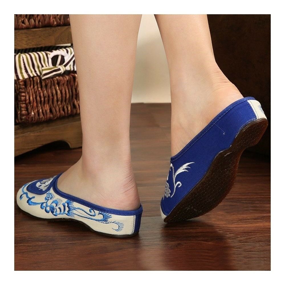Old Beijing Cloth Embroidered Shoes Flax Slippers