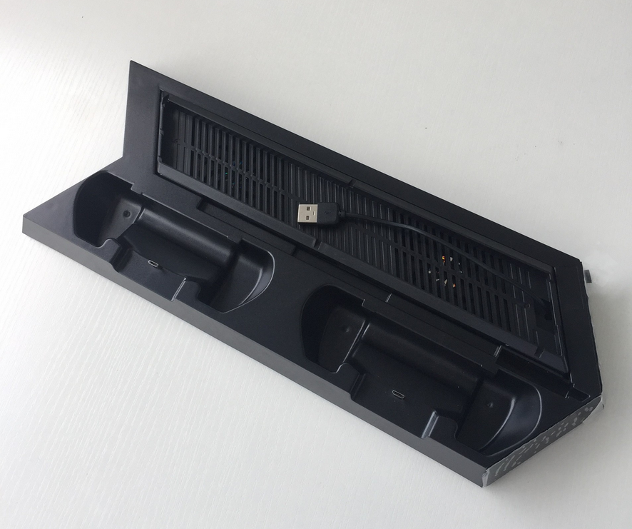 Brand New Dual Cooling Fan Charging Dock Station for PS4 with 3 Port USB HUB