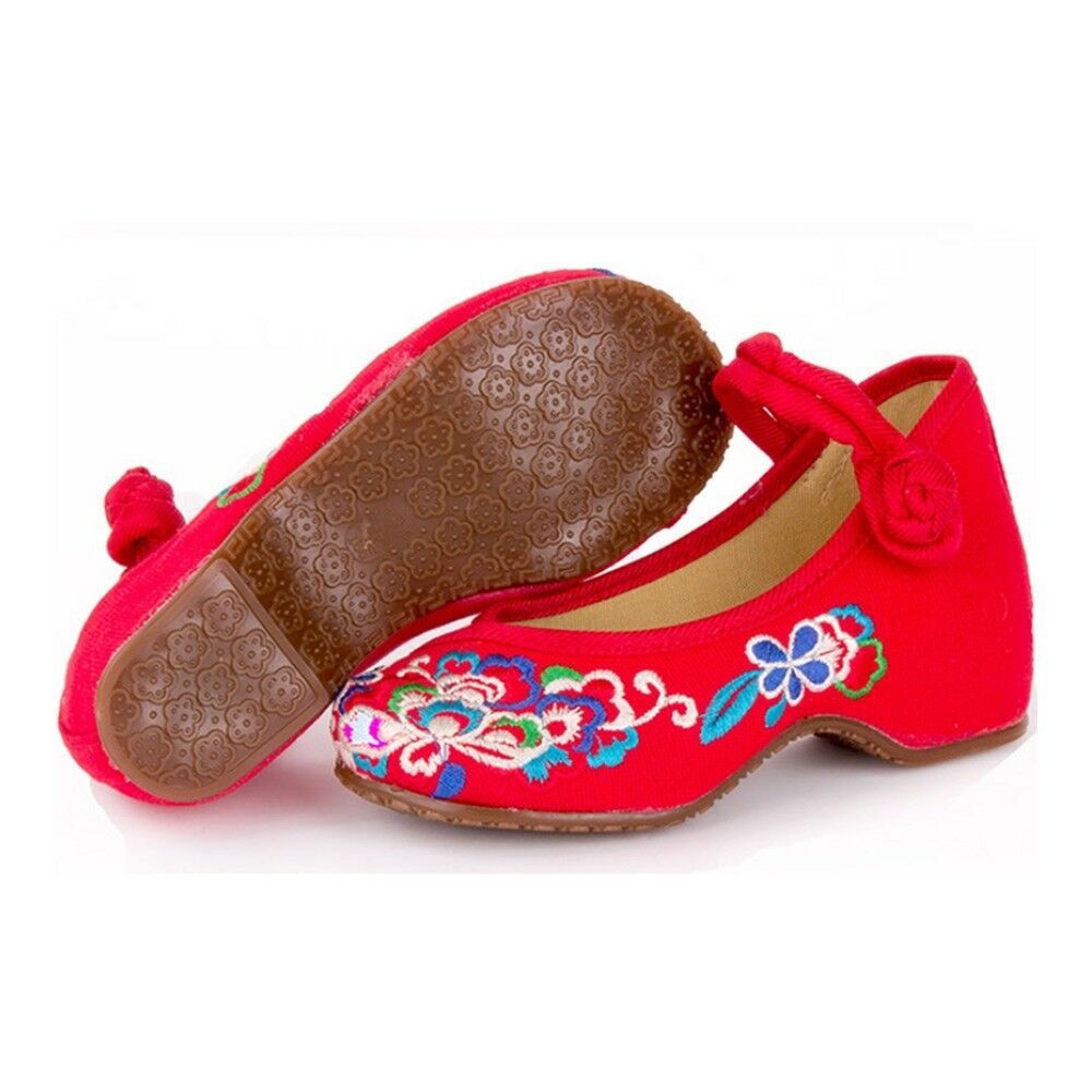 Kid Old Beijing Embroidered Cloth Shoes   red