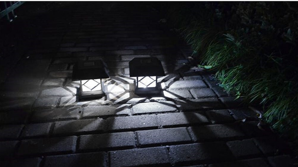 LED Solar Outdoor Light Post Cap Garden Fence