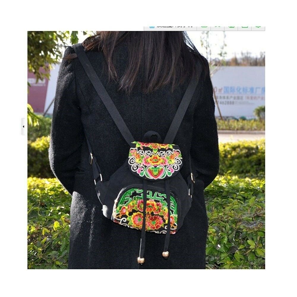 New Yunnan Fashionable Embroidery Bag Stylish Featured Shoulders Bag Fashionable