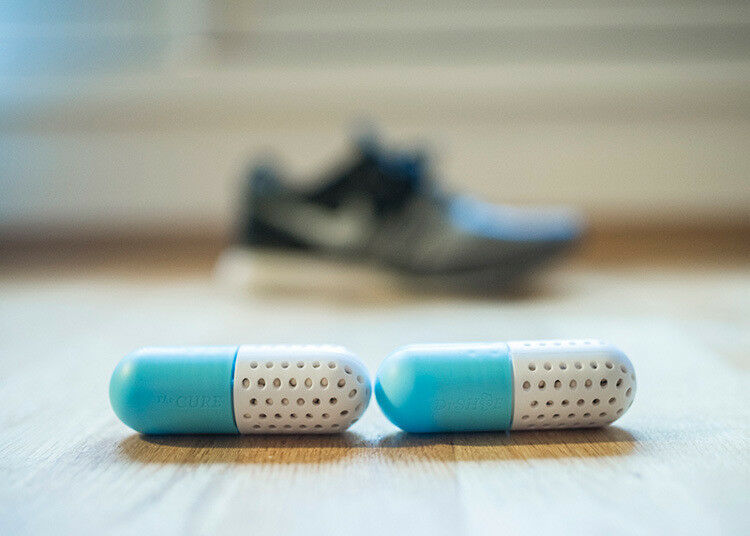 Shoes protective capsule moisture absorption sterilization to smell keep dry