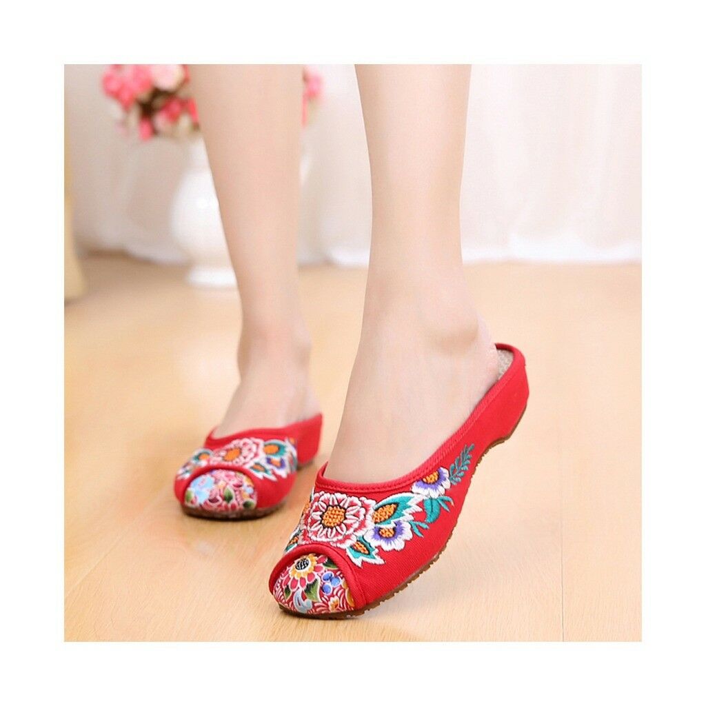 Old Beijing Cloth Shoes Woman Slippers Embroidered Increased within National Sty