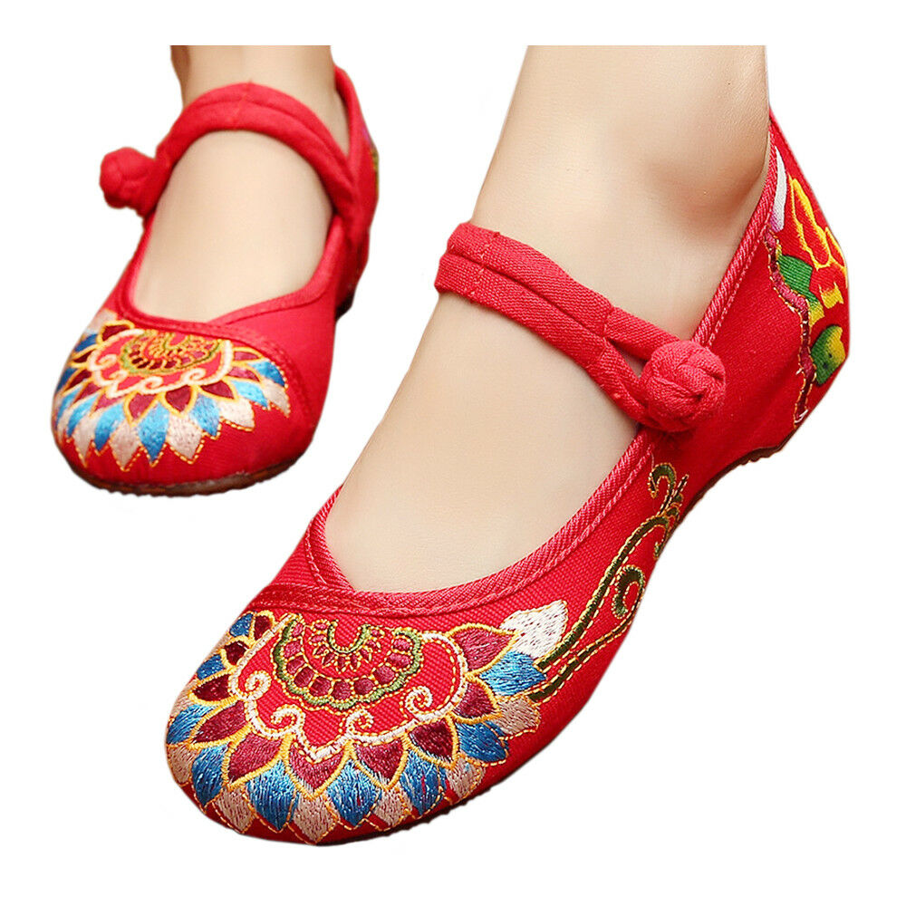 Square Dance Old Beijing Cloth Shoes Embroidered National Style