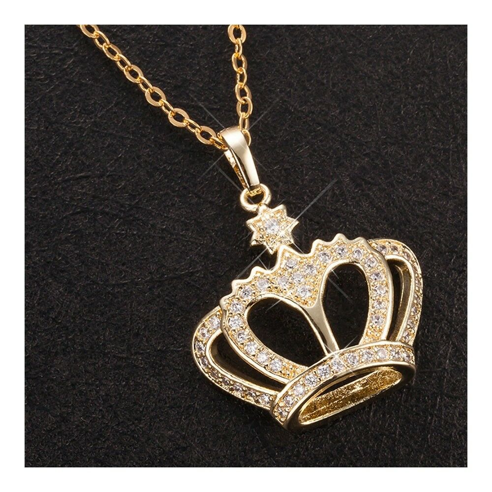 Full Zircons Crown Pendant