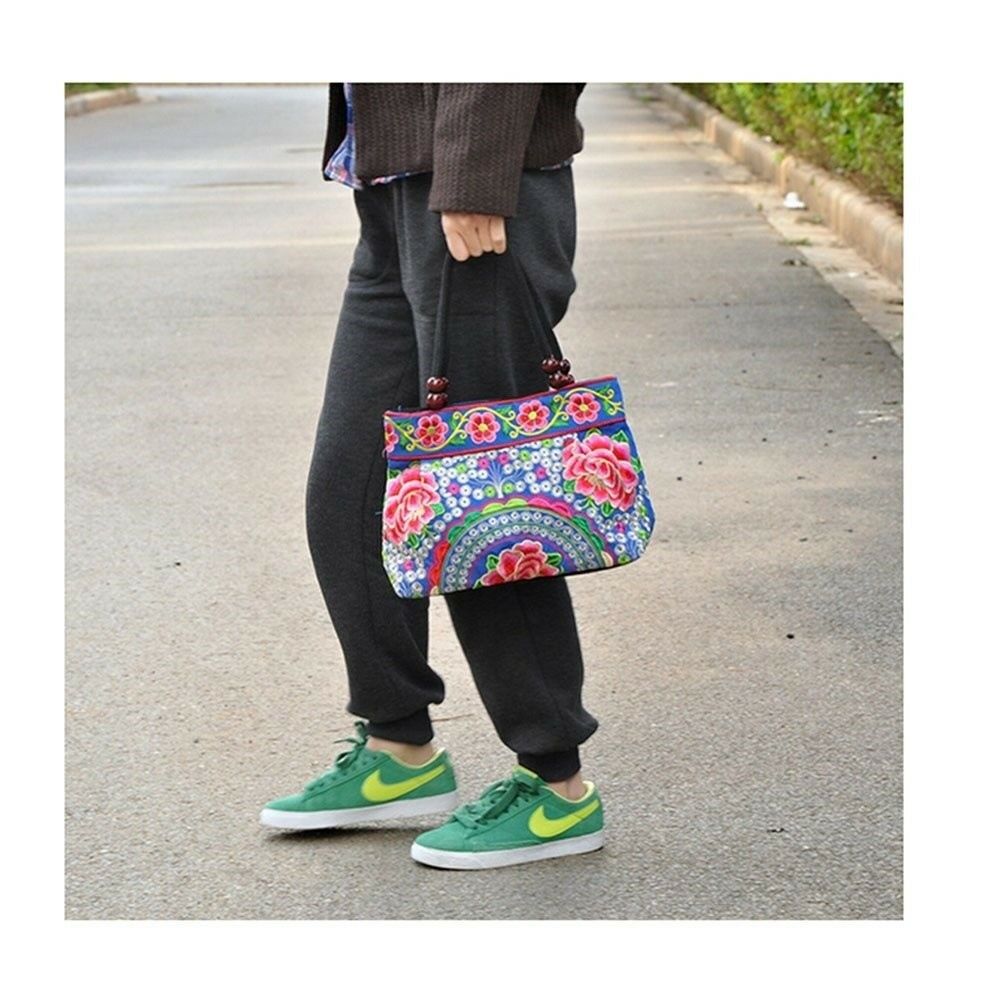 Yunnan National Style Embroidery Handbag Woman's Small Square Bag