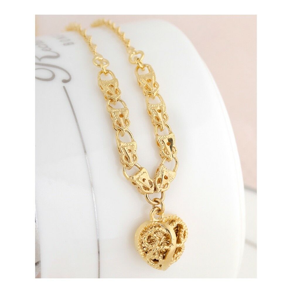 Hollow Love Heart Peach Necklace