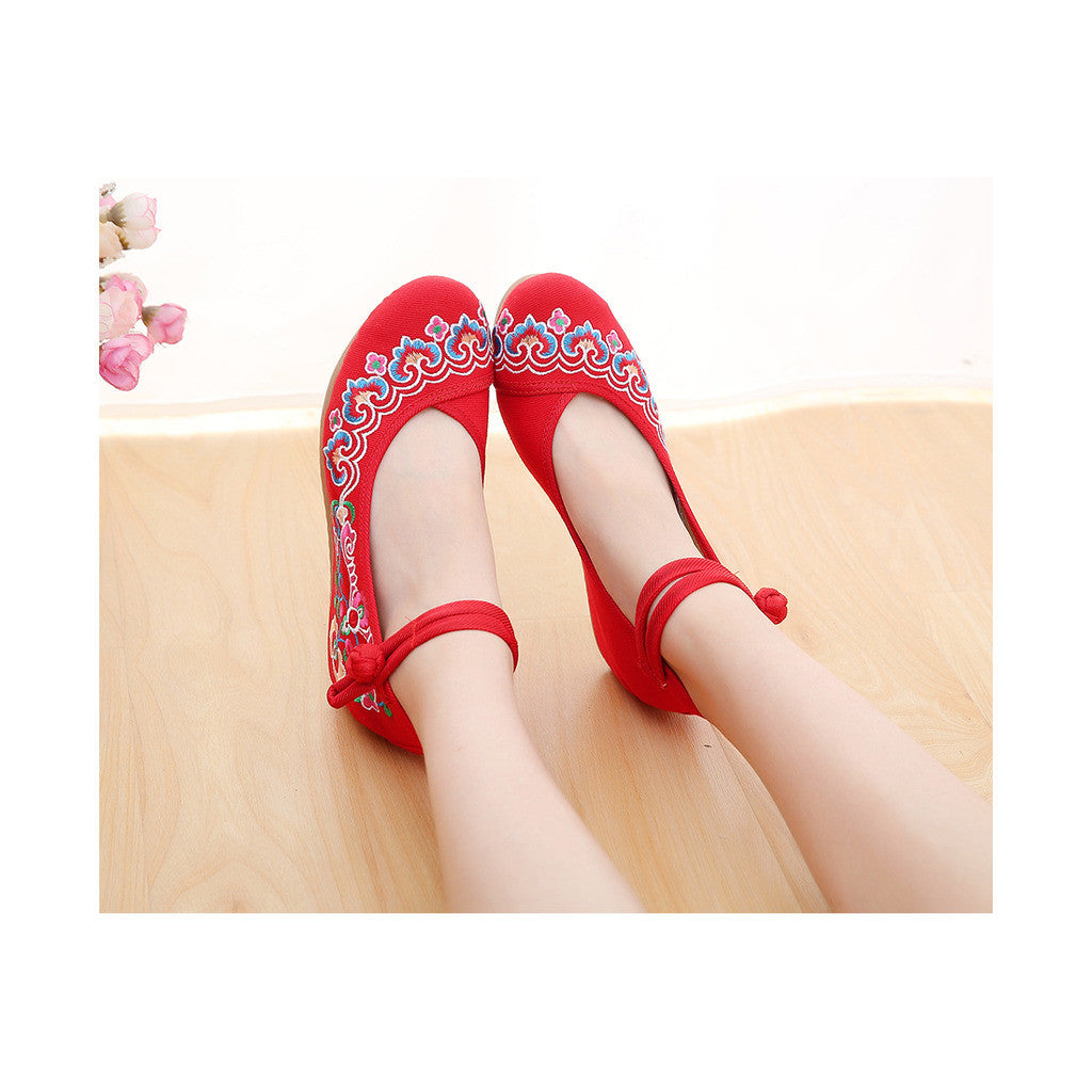 2016 Spring Embroidered High Heeled Shoes in Red with National Dancing Style - Mega Save Wholesale & Retail - 2