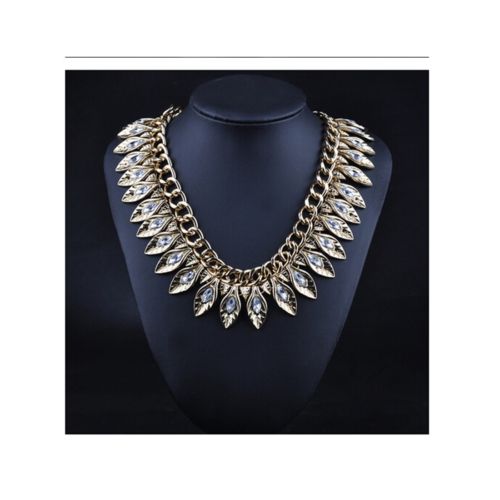 New European Big Brand Golden Leaf Zircon Exaggerated Short Necklace Woman Tempe