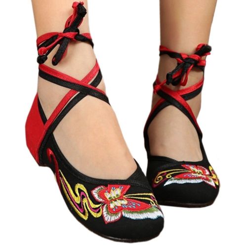 Canvas Old Beijing Cloth Embroidered Shoes   black