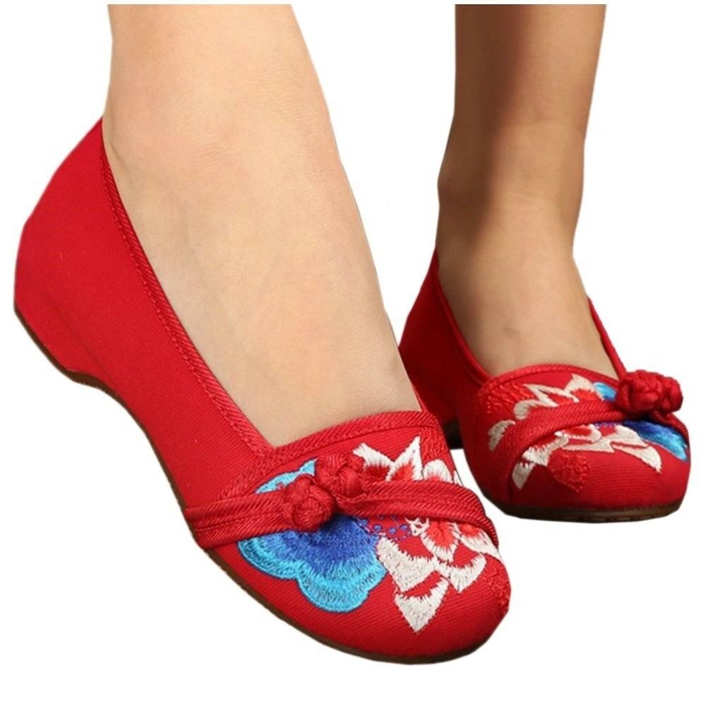 Casual Old Beijing Cloth Embroidered Shoes   red