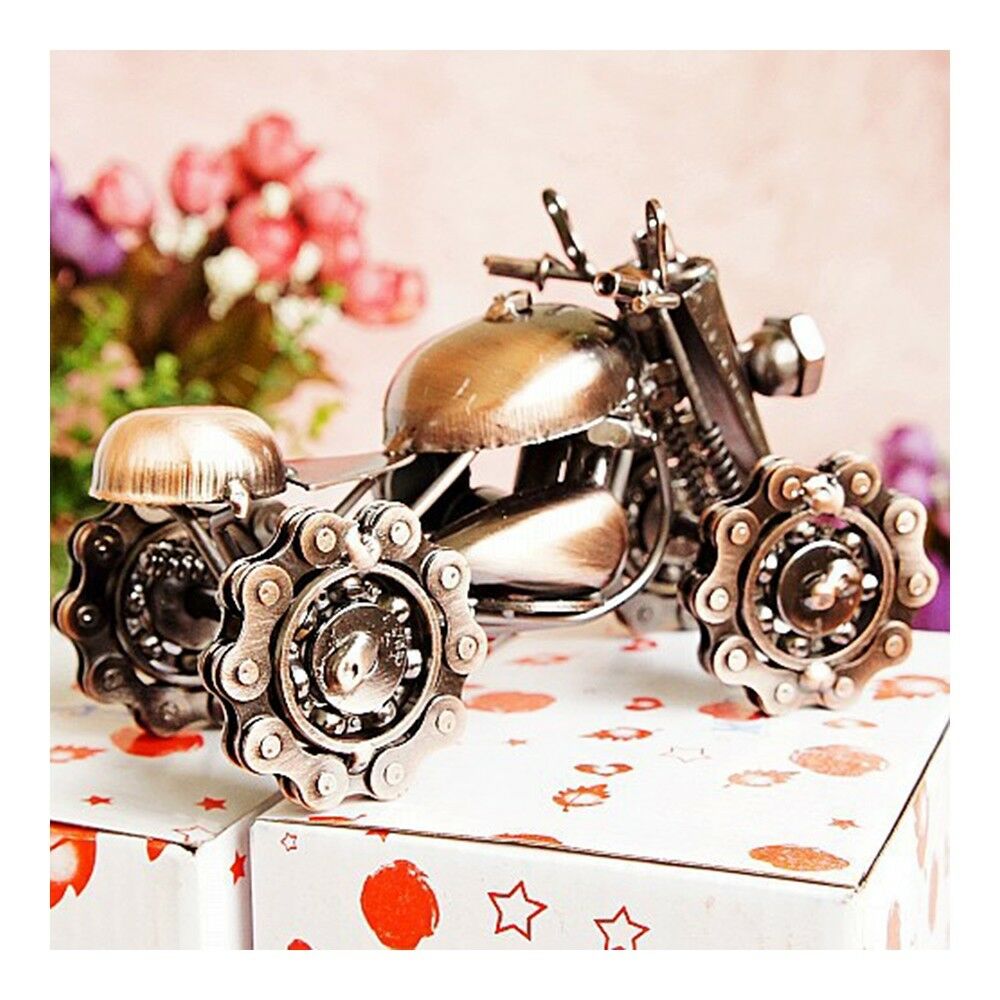 Vintage Cars Iron Chain Snowmobile Model  Table Decoration   Red wine