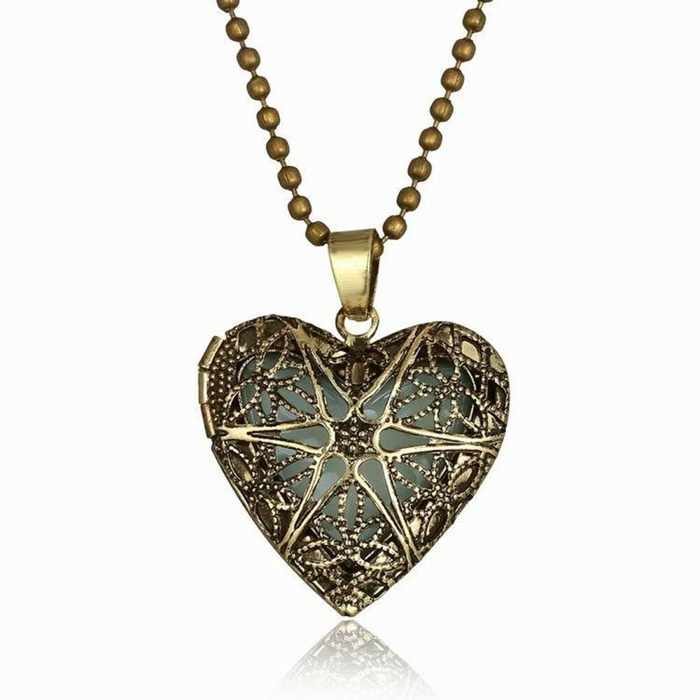NecklaceHeart Shape Noctilucence Pendant Necklace