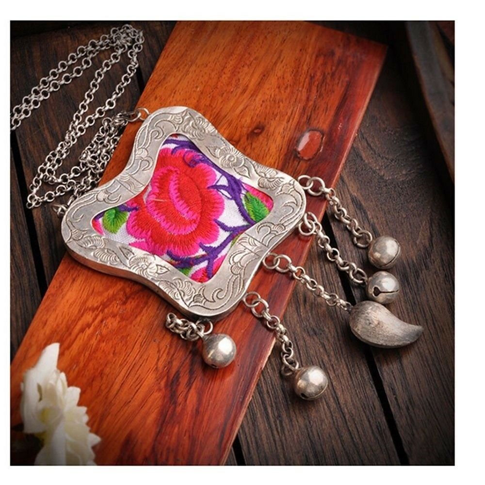National Minority Ornament Old Miao Embroidery Manual Pendant Featured Vintage M