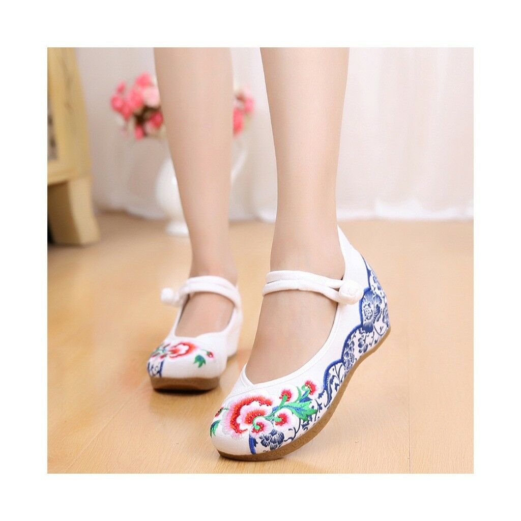 Old Beijing Cloth Shoes Thick Sole National Style Embroidered Woman Shoes  white
