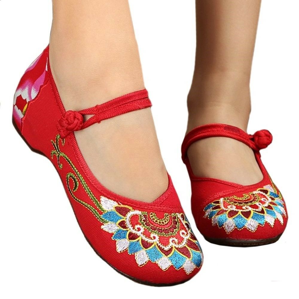 Old Beijing Cloth Embroidered Shoes Flat Casual   red
