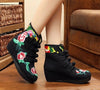 Four Shoelace Vintage Beijing Cloth Shoes Embroidered Boots   black thin shoes