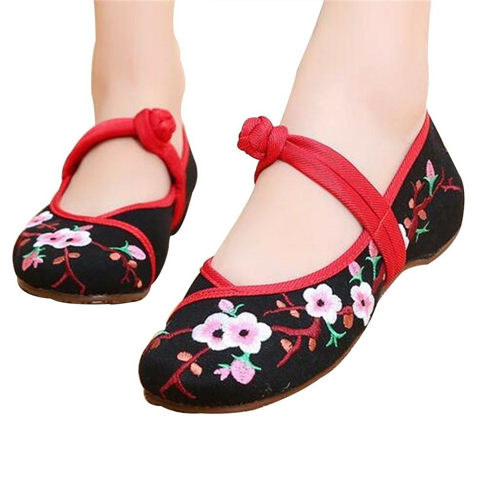 Chinese Embroidered Shoes women's singles boots national wind Elevator shoes Bla