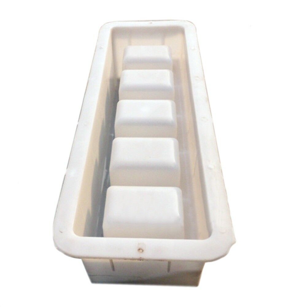 Piglet Pig Fodder Slot 5 Position Mould