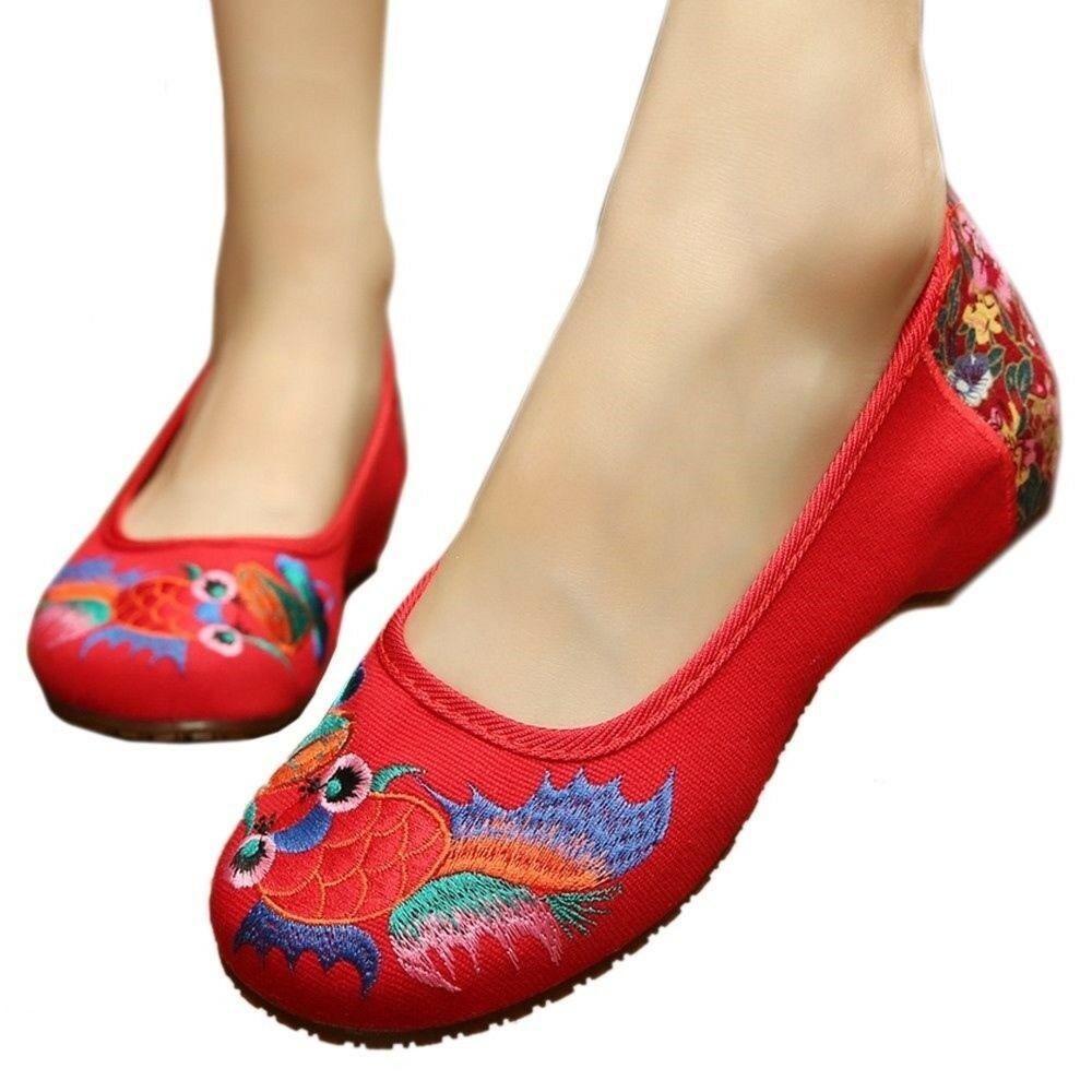 Goldfish Beijing Embroiderede Cloth Shoes Cowhells   red