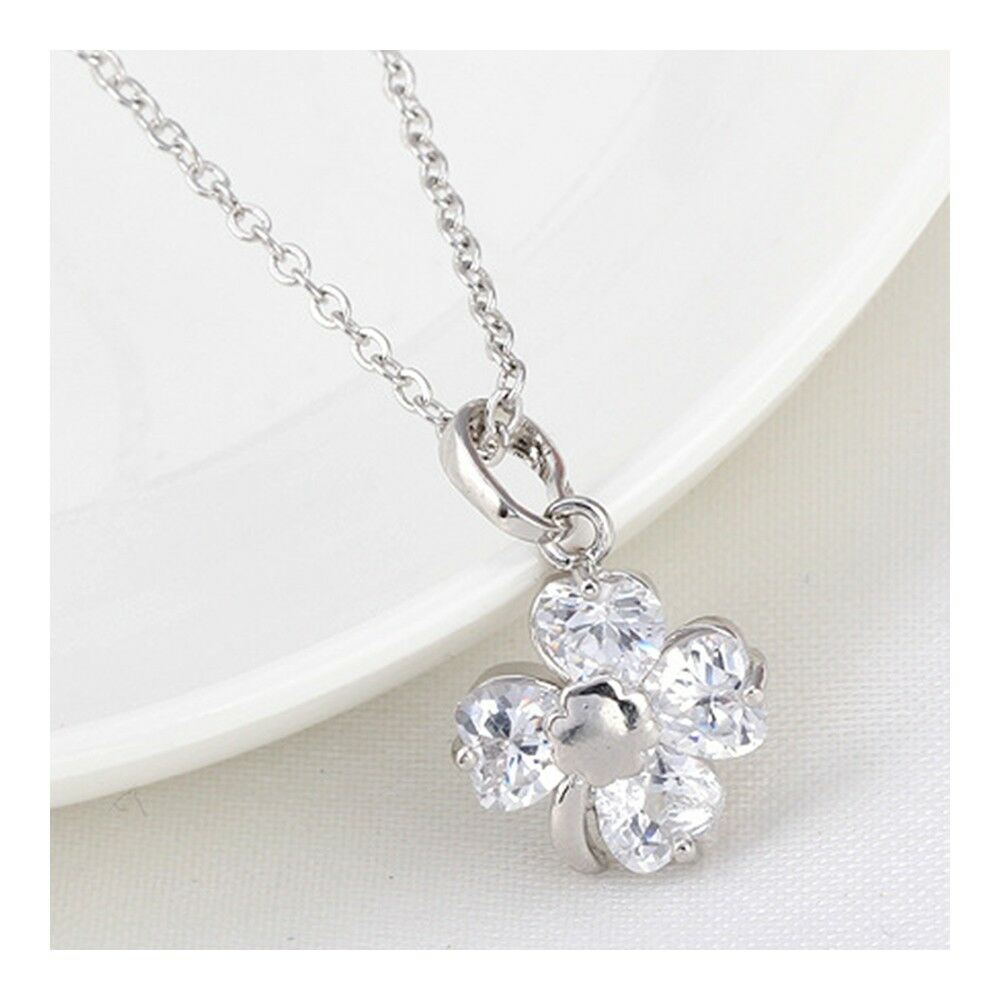 Necklace Lucky Clover 18K Gold Platinum Zircon Pendant   white