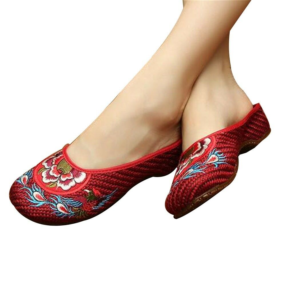 Chinese Embroidered Shoes Women Cotton sandals drag Wine Red