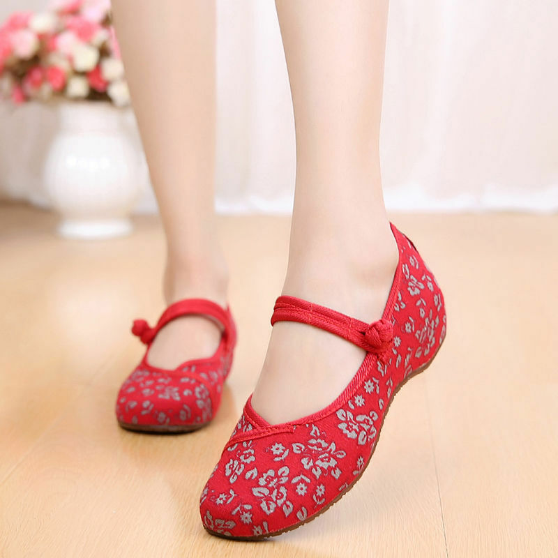 Old Beijing Shoes Slipsole Small Flower National Style Embroidered Shoes red
