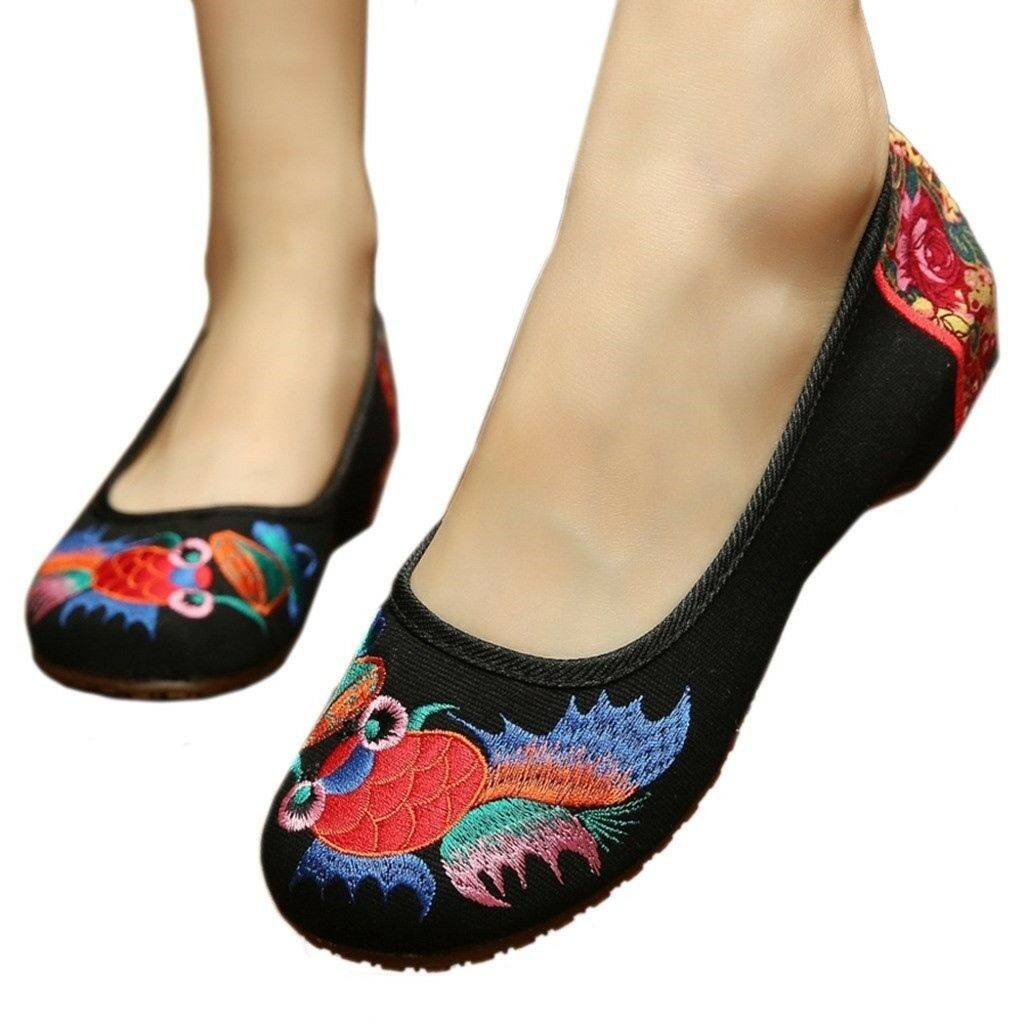 Goldfish Beijing Embroiderede Cloth Shoes Cowhells   black