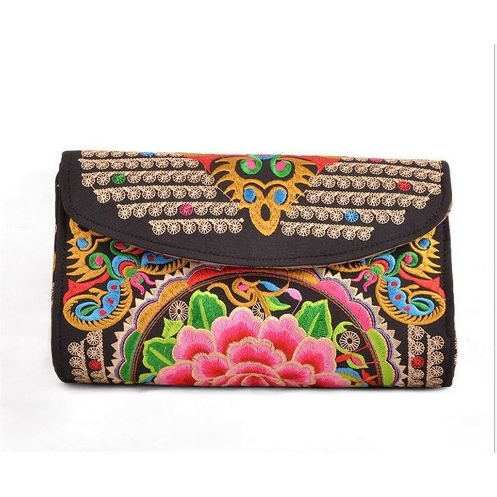 Yunnan National Style Woman's Emboridery Evening Banquet Bag Handbag Chinese Sty