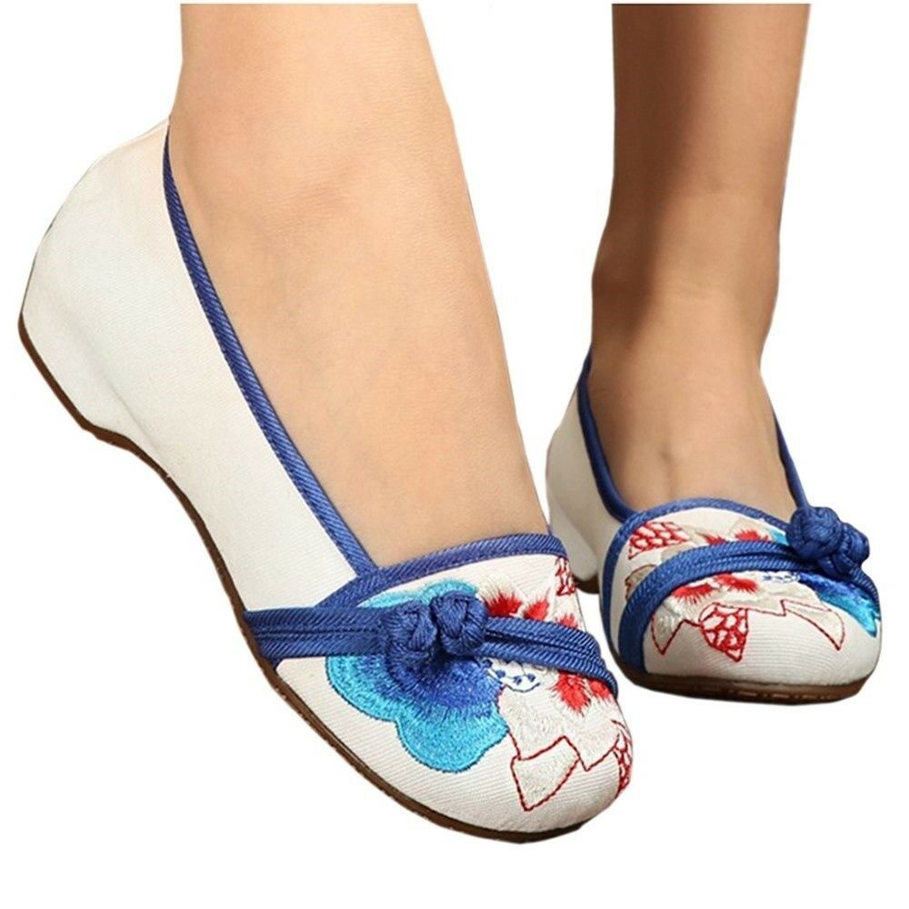 Casual Old Beijing Cloth Embroidered Shoes   white