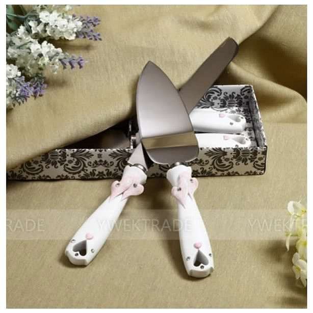 Brand New Wedding Cake Resin Handle Knife and Serving Set