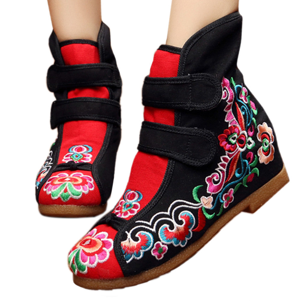 Flowers Vintage Beijing Cloth Shoes Embroidered Boots black - Mega Save Wholesale & Retail - 1