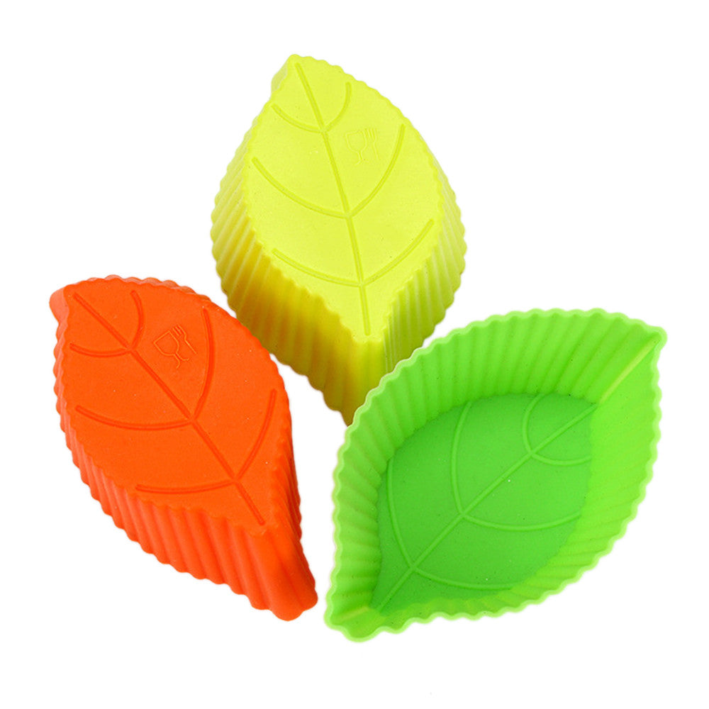 The new silicone bakeware kitchen utensils leaves food cake mold 9 * 5.5 * 3.2 = 8 g   5PCS - Mega Save Wholesale & Retail - 1