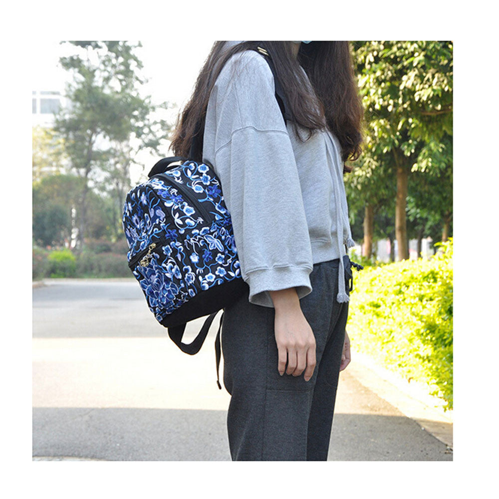 New Yunnan Fshionable National Style Embroidery Bag Stylish Featured Shoulders Bag Fshionable Woman's Bag Bulk   blue and white flower - Mega Save Wholesale & Retail - 1