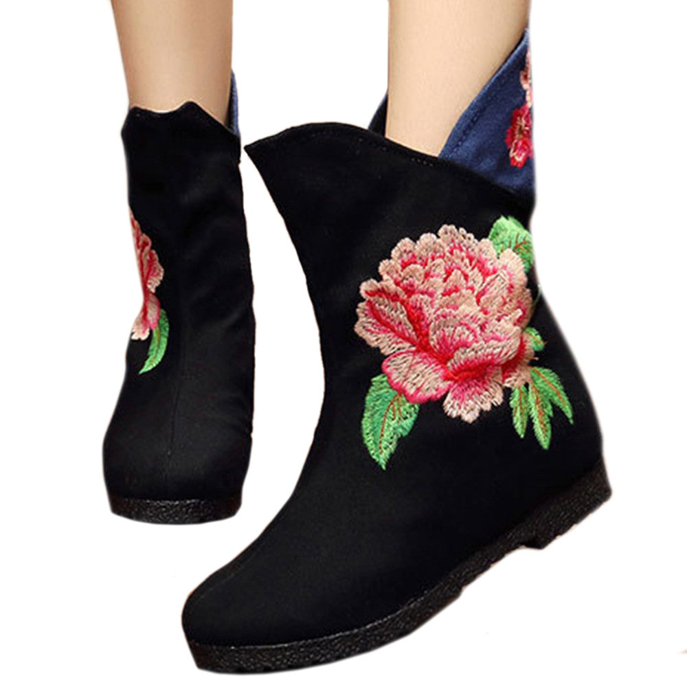 Peacock Vintage Beijing Cloth Shoes Embroidered Boots black - Mega Save Wholesale & Retail - 1
